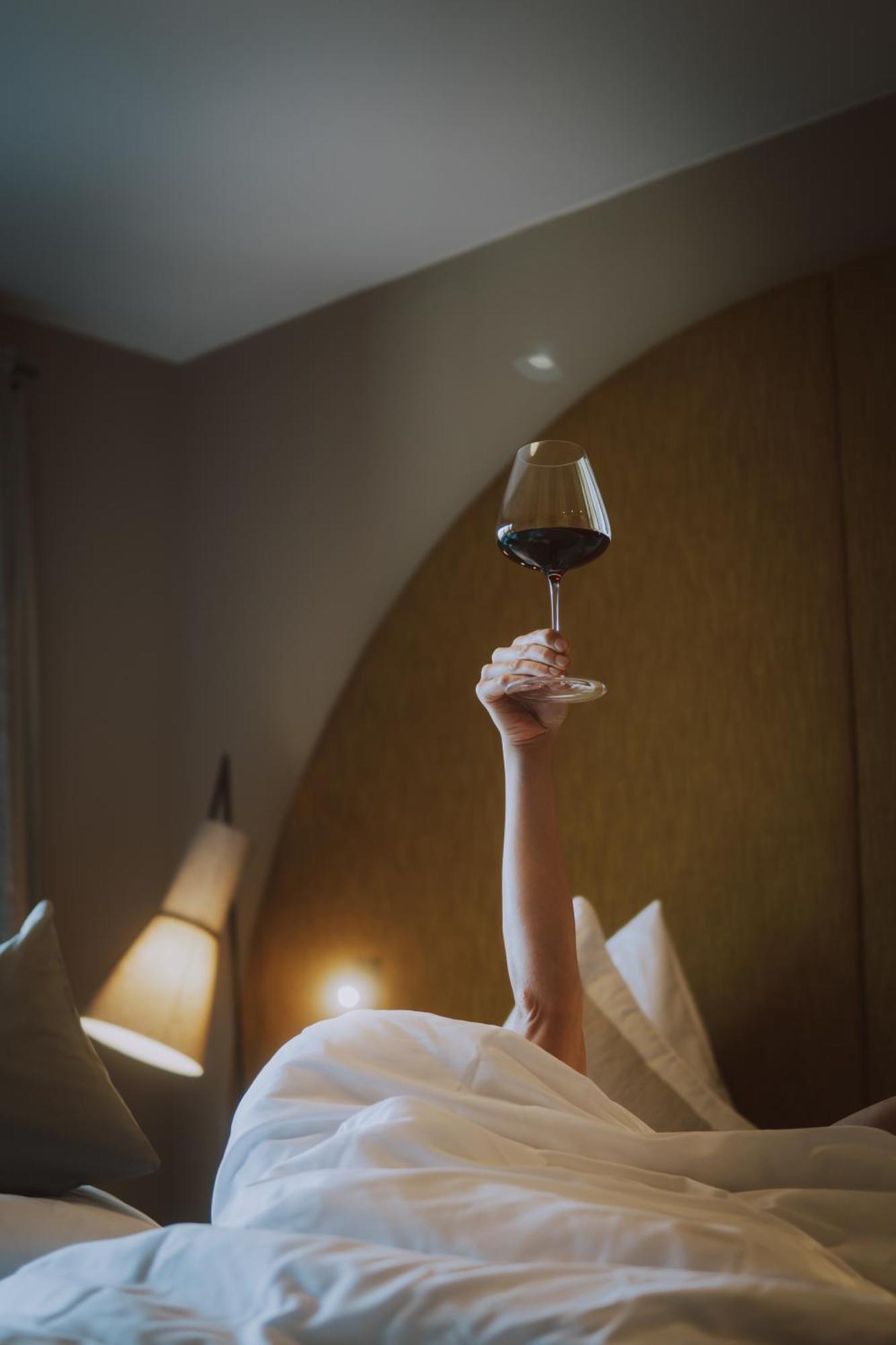 טאנהיים Mons Suites Wine Passion מראה חיצוני תמונה